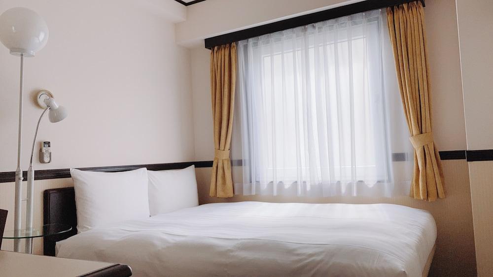 Toyoko Chiba Shin Ekimae Hotel 3*