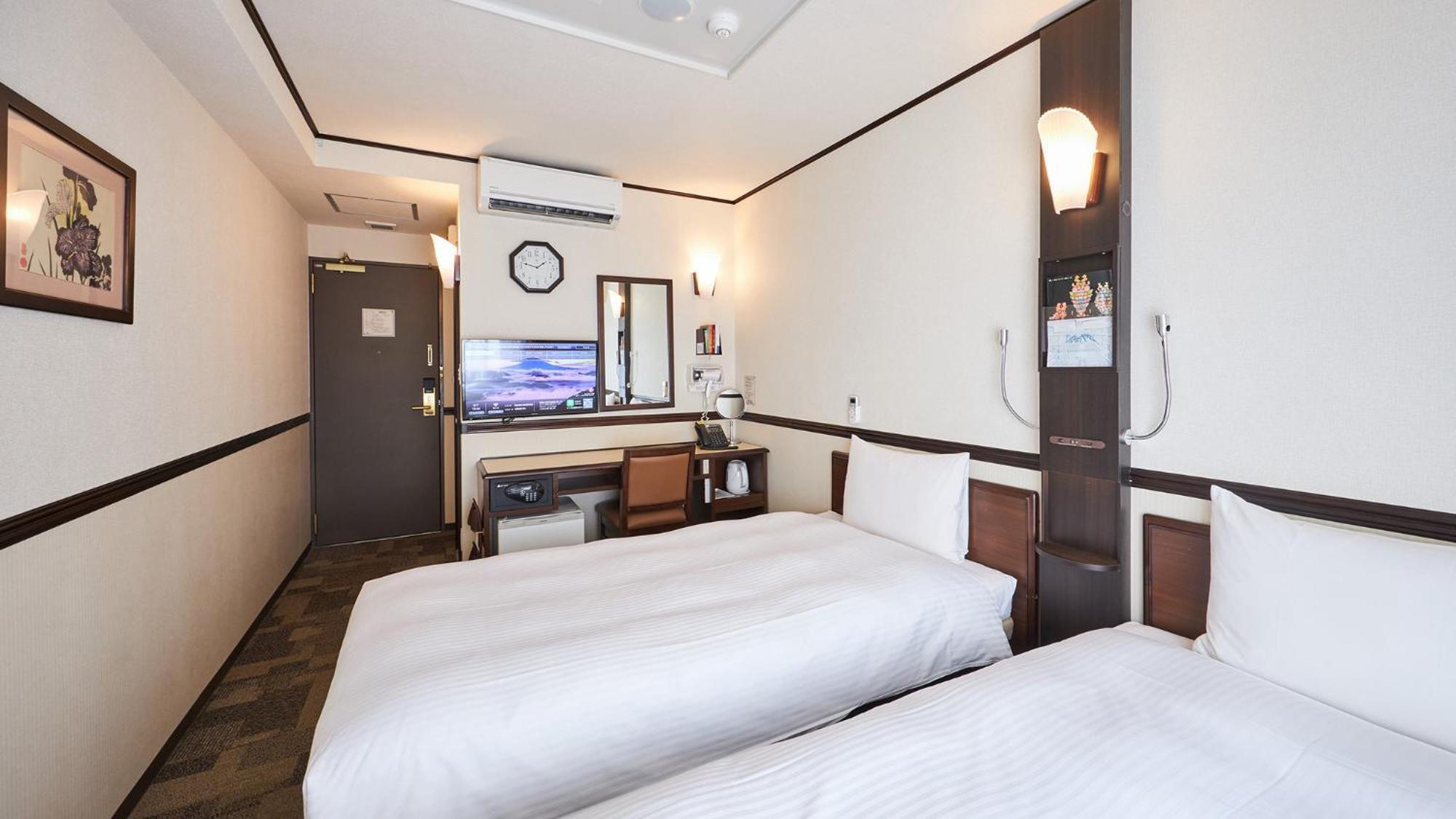 Toyoko Chiba Shin Ekimae Hotel