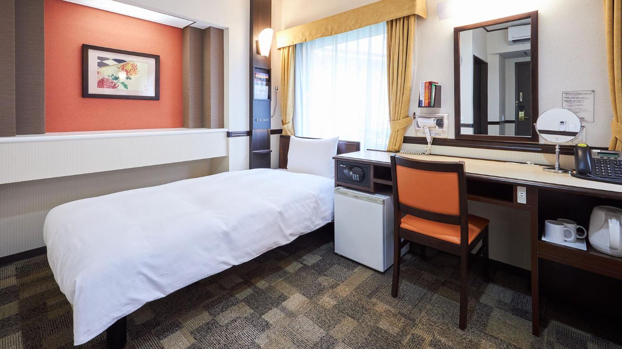 Toyoko Chiba Shin Ekimae Hotel