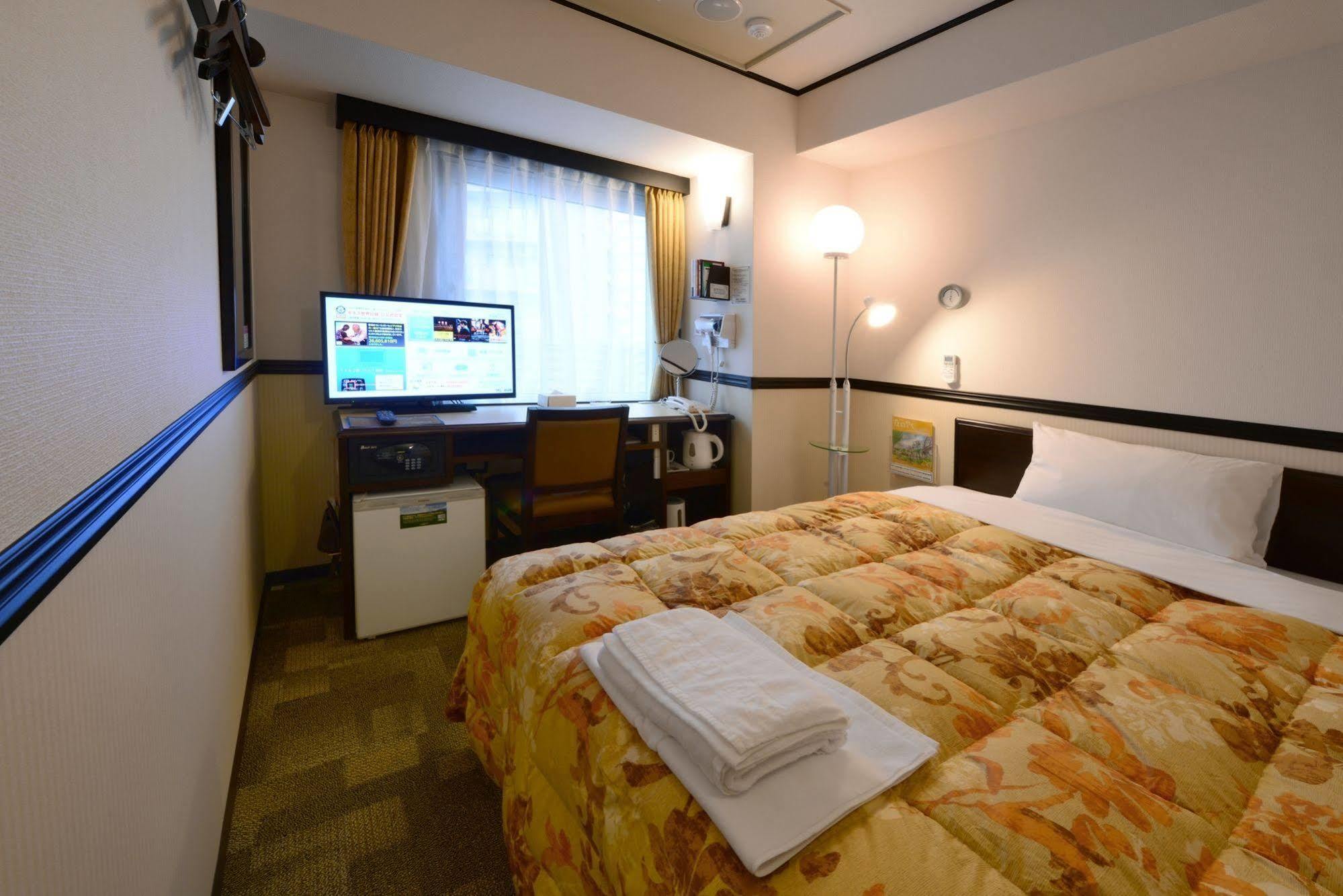 Hotel Toyoko Chiba Shin Ekimae Kamagaya